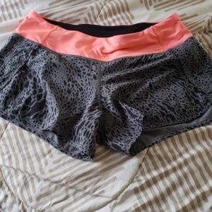 Lululemon speed run shorts